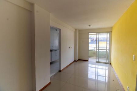 Apartamento à venda com 58m², 2 quartos e 1 vaga Apartamento à venda com 58m², 2 quartos e 1 vagaSala