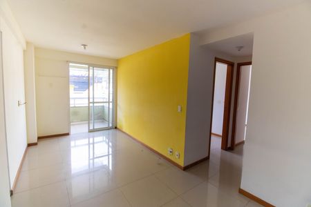 Apartamento à venda com 58m², 2 quartos e 1 vaga Apartamento à venda com 58m², 2 quartos e 1 vagaSala