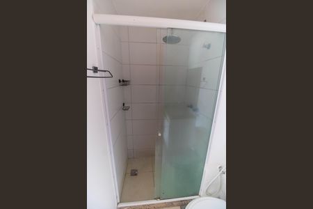 Apartamento à venda com 58m², 2 quartos e 1 vaga Apartamento à venda com 58m², 2 quartos e 1 vagaBanheiro da Suíte