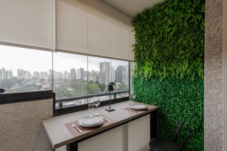 Sacada de kitnet/studio para alugar com 1 quarto, 29m² em Moema, São Paulo