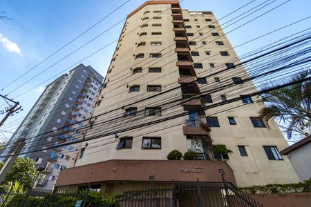 Apartamento para alugar com 250m², 3 quartos e 4 vagas