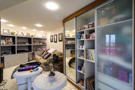 Apartamento para alugar com 250m², 3 quartos e 4 vagas