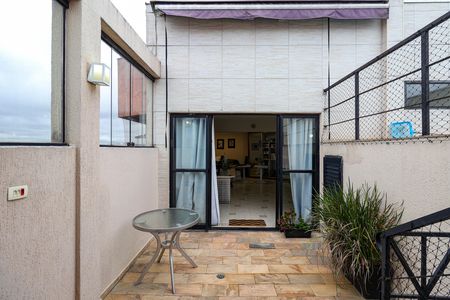 Apartamento para alugar com 250m², 3 quartos e 4 vagas