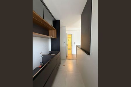 Studio para alugar com 37m², 1 quarto e 1 vaga Studio para alugar com 37m², 1 quarto e 1 vagaÁrea de serviço