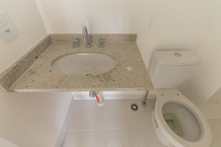Apartamento à venda com 84m², 2 quartos e 1 vagaBanheiro Social