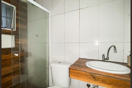Casa para alugar com 130m², 2 quartos e 1 vaga Casa para alugar com 130m², 2 quartos e 1 vagaBanheiro