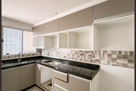 Casa para alugar com 130m², 2 quartos e 1 vaga Casa para alugar com 130m², 2 quartos e 1 vagaCozinha
