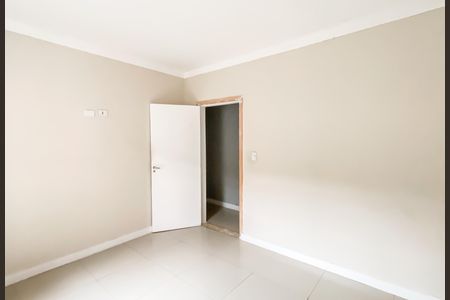 Casa para alugar com 130m², 2 quartos e 1 vaga Casa para alugar com 130m², 2 quartos e 1 vagaSuite