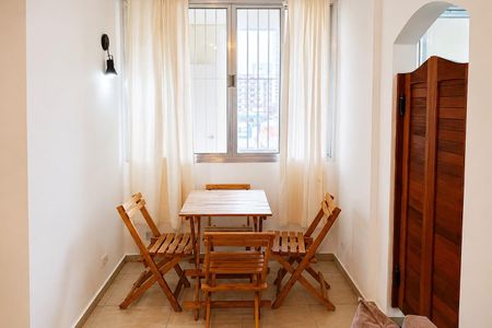 Apartamento para alugar com 59m², 2 quartos e 1 vaga Apartamento para alugar com 59m², 2 quartos e 1 vagaSala