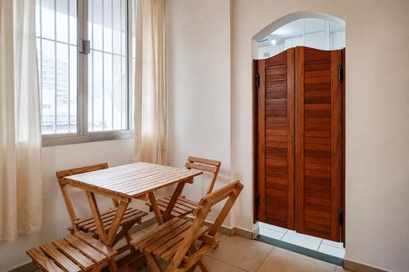 Sala de apartamento para alugar com 2 quartos, 59m² em Consolação, São Paulo