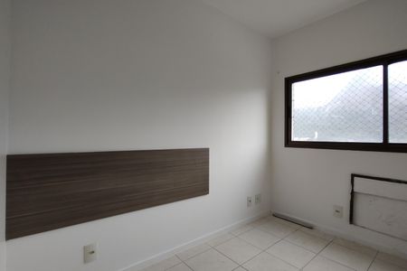 Apartamento à venda com 96m², 4 quartos e 2 vagas Apartamento à venda com 96m², 4 quartos e 2 vagasQuarto 2 - Suíte