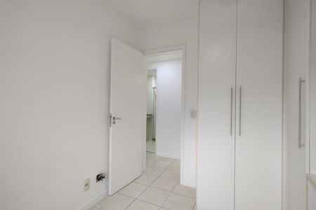 Apartamento à venda com 96m², 4 quartos e 2 vagas Apartamento à venda com 96m², 4 quartos e 2 vagasQuarto 3 - Armários
