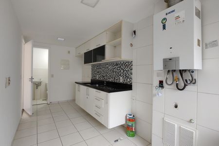 Apartamento à venda com 96m², 4 quartos e 2 vagas Apartamento à venda com 96m², 4 quartos e 2 vagas Cozinha e Área de Serviço