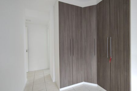Apartamento à venda com 96m², 4 quartos e 2 vagas Apartamento à venda com 96m², 4 quartos e 2 vagasQuarto 2 - Suíte