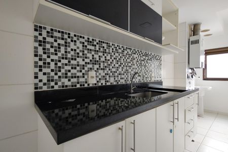 Apartamento à venda com 96m², 4 quartos e 2 vagas Apartamento à venda com 96m², 4 quartos e 2 vagasCozinha - Armários