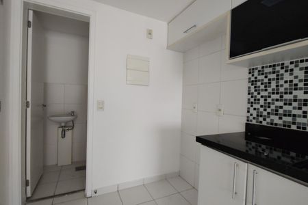 Apartamento à venda com 96m², 4 quartos e 2 vagas Apartamento à venda com 96m², 4 quartos e 2 vagasCozinha - Armários