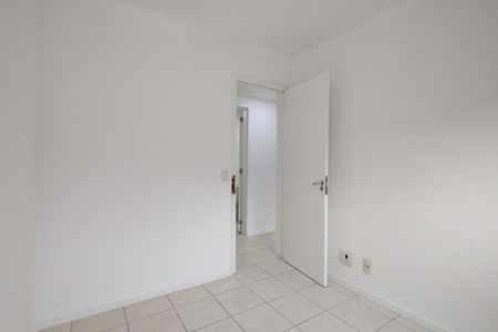 Apartamento à venda com 96m², 4 quartos e 2 vagas Apartamento à venda com 96m², 4 quartos e 2 vagasQuarto 4 - Armários