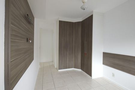 Apartamento à venda com 96m², 4 quartos e 2 vagas Apartamento à venda com 96m², 4 quartos e 2 vagasQuarto 2 - Suíte