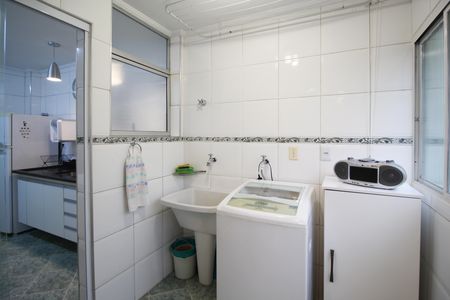 Apartamento à venda com 74m², 2 quartos e 1 vaga