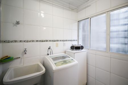 Apartamento à venda com 74m², 2 quartos e 1 vaga