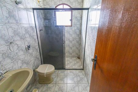 Casa para alugar com 1120m², 3 quartos e 2 vagas Casa para alugar com 1120m², 3 quartos e 2 vagasBanheiro social