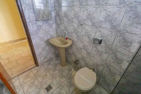 Casa para alugar com 1120m², 3 quartos e 2 vagas Casa para alugar com 1120m², 3 quartos e 2 vagasBanheiro social