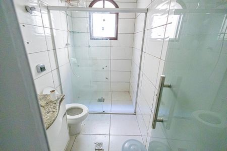 Casa para alugar com 110m², 3 quartos e 2 vagas Casa para alugar com 110m², 3 quartos e 2 vagasBanheiro da Suíte