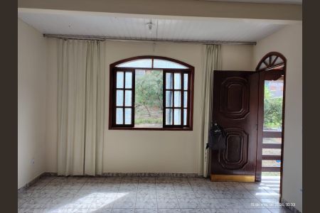 Casa para alugar com 3 quartos, 110m² em Ouro Preto, Belo Horizonte