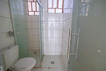 Casa para alugar com 110m², 3 quartos e 2 vagas Casa para alugar com 110m², 3 quartos e 2 vagasBanheiro social