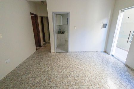 Casa para alugar com 110m², 3 quartos e 2 vagas Casa para alugar com 110m², 3 quartos e 2 vagasCopa
