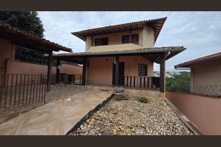 Casa à venda com 6 quartos, 500m² em Jardim Imperial, Lagoa Santa
