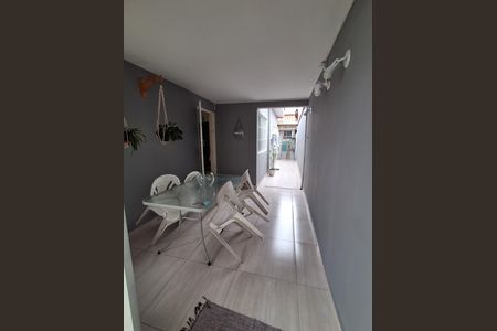 Casa para alugar com 136m², 2 quartos e 4 vagas Casa para alugar com 136m², 2 quartos e 4 vagasÁrea Externa