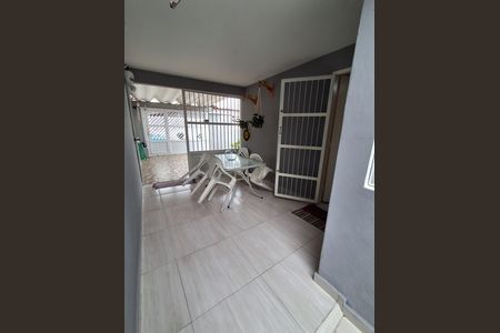 Casa para alugar com 136m², 2 quartos e 4 vagas Casa para alugar com 136m², 2 quartos e 4 vagasÁrea Externa