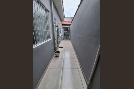 Casa para alugar com 136m², 2 quartos e 4 vagas Casa para alugar com 136m², 2 quartos e 4 vagasCorredor
