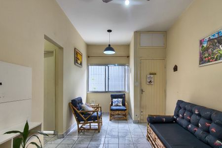 Sala de casa para alugar com 2 quartos, 136m² em Vila Caiçara, Praia Grande