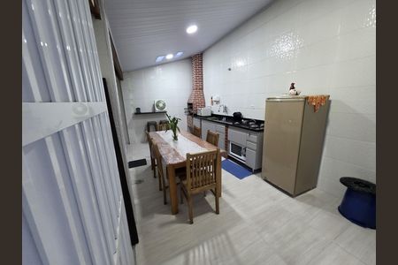 Cozinha de casa para alugar com 2 quartos, 136m² em Vila Caiçara, Praia Grande