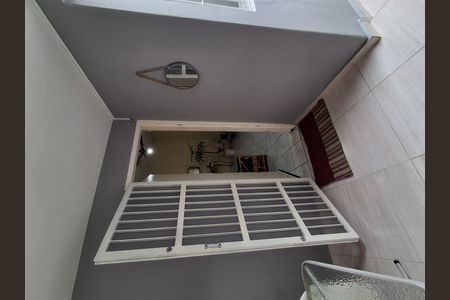 Casa para alugar com 136m², 2 quartos e 4 vagas Casa para alugar com 136m², 2 quartos e 4 vagasÁrea de Serviço