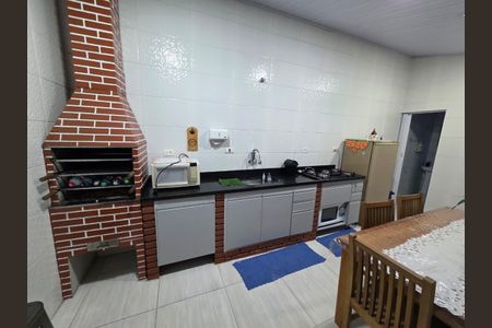 Cozinha de casa para alugar com 2 quartos, 136m² em Vila Caiçara, Praia Grande