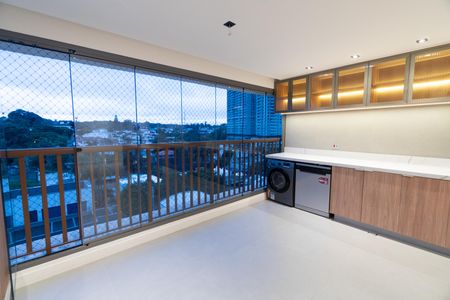 Apartamento à venda com 68m², 2 quartos e 1 vagaSacada