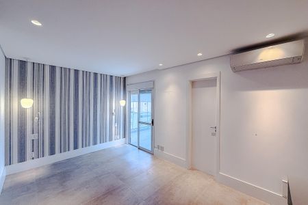 Apartamento à venda com 167m², 3 quartos e 3 vagas Apartamento à venda com 167m², 3 quartos e 3 vagasQuarto 3 - Suíte