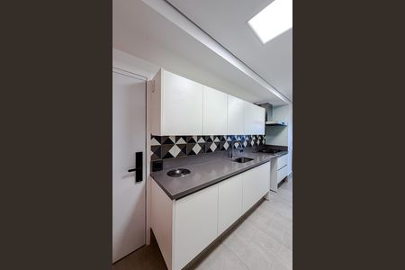 Apartamento à venda com 167m², 3 quartos e 3 vagas Apartamento à venda com 167m², 3 quartos e 3 vagasCozinha