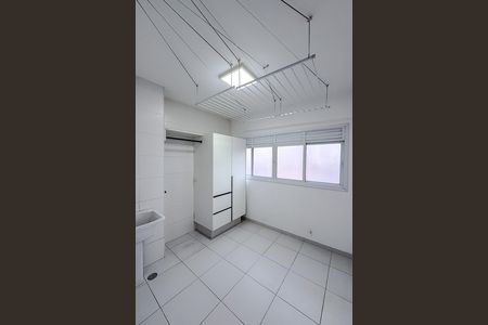 Apartamento à venda com 167m², 3 quartos e 3 vagas Apartamento à venda com 167m², 3 quartos e 3 vagasÁrea de Serviço