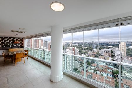 Apartamento à venda com 167m², 3 quartos e 3 vagas Apartamento à venda com 167m², 3 quartos e 3 vagasVaranda da Sala