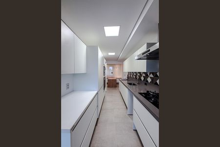 Apartamento à venda com 167m², 3 quartos e 3 vagas Apartamento à venda com 167m², 3 quartos e 3 vagasCozinha