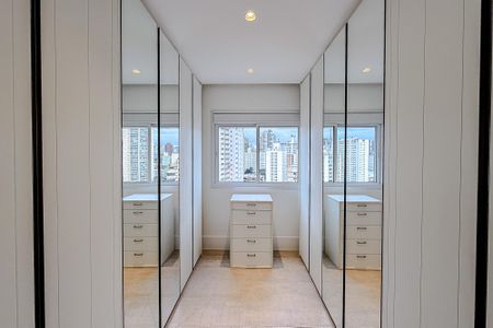 Apartamento à venda com 167m², 3 quartos e 3 vagas Apartamento à venda com 167m², 3 quartos e 3 vagasQuarto 2