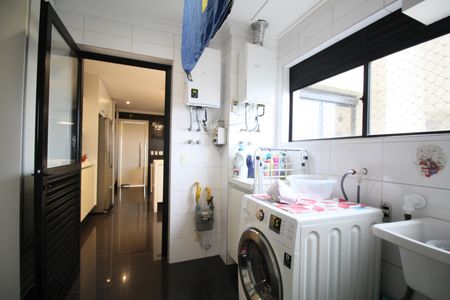 Apartamento para alugar com 380m², 4 quartos e 4 vagasÁrea de Serviço