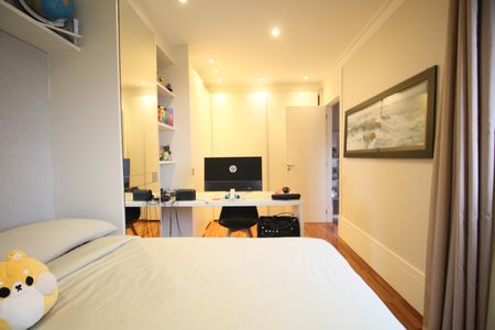 Apartamento para alugar com 380m², 4 quartos e 4 vagasSuíte 1