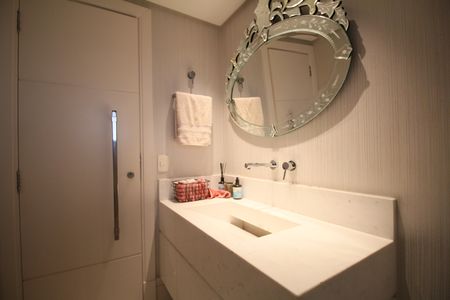 Apartamento para alugar com 380m², 4 quartos e 4 vagasLavabo