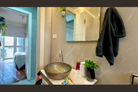 Banheiro de apartamento para alugar com 2 quartos, 79m² em Pinheiros, São Paulo