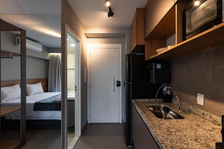Studio à venda com 26m², 1 quarto e sem vaga Studio à venda com 26m², 1 quarto e sem vagaCozinha